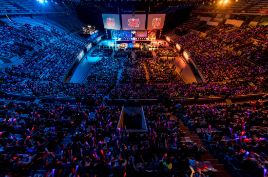 中国战队AG.AL在电竞世界杯英雄联盟项目中荣获亚军